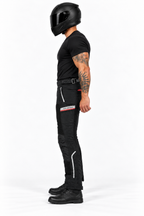 Schwarze Motorradhose mit Netzgewebe und verstellbarem Bund